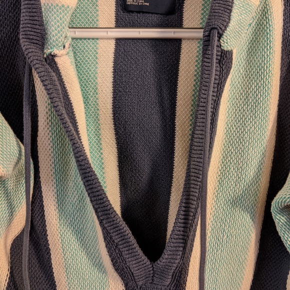 American Eagle Knit Striped Crop Hoodie - Picture 2 of 5